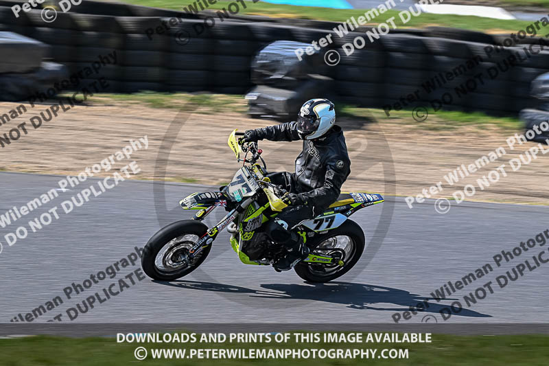 enduro digital images;event digital images;eventdigitalimages;lydden hill;lydden no limits trackday;lydden photographs;lydden trackday photographs;no limits trackdays;peter wileman photography;racing digital images;trackday digital images;trackday photos